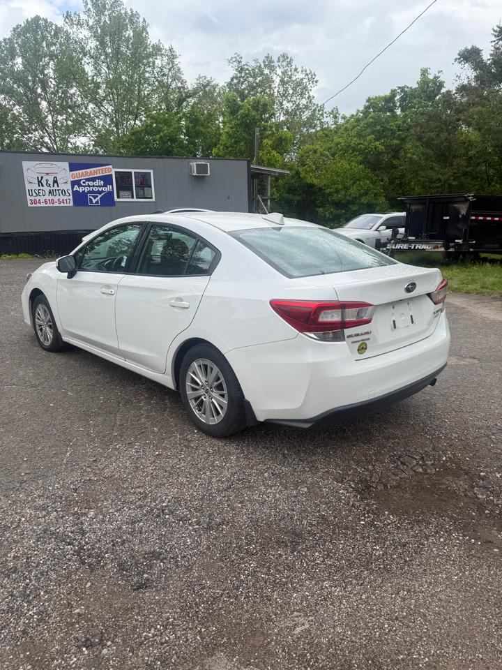 Subaru Impreza 2.0i Premium CVT 4-Door 2017