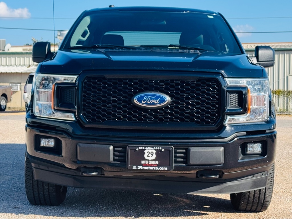 Ford F-150 XL SuperCrew 5.5-ft. Bed 4WD 2018 Ford F-150 XL SuperCrew 5.5-ft. Bed 4WD 2018