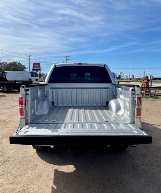 Ford F-150 XL SuperCrew 5.5-ft. Bed 2WD 2011 Ford F-150 XL SuperCrew 5.5-ft. Bed 2WD 2011