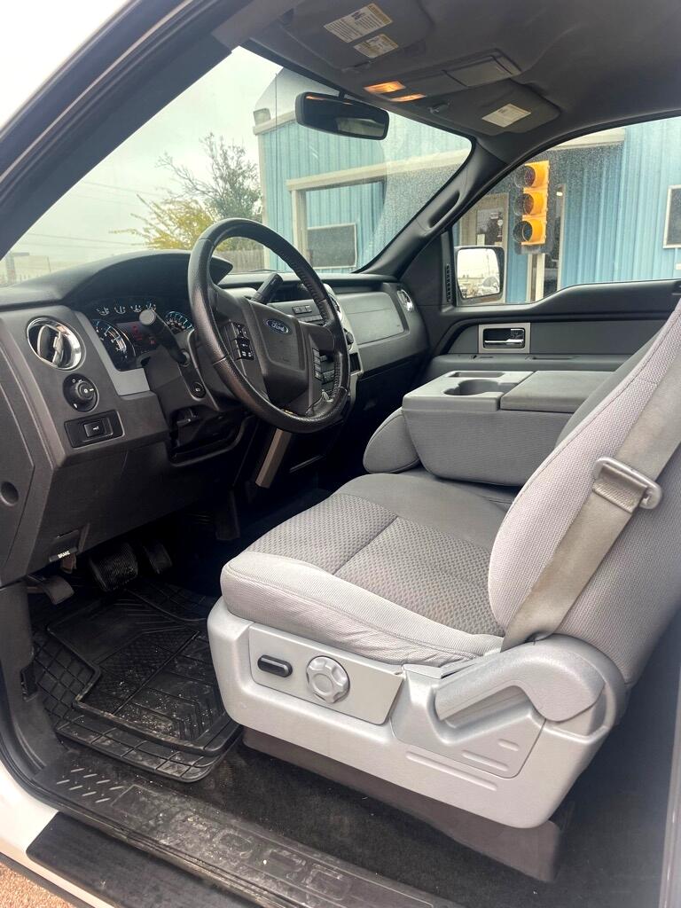Ford F-150 XL SuperCrew 5.5-ft. Bed 2WD 2011