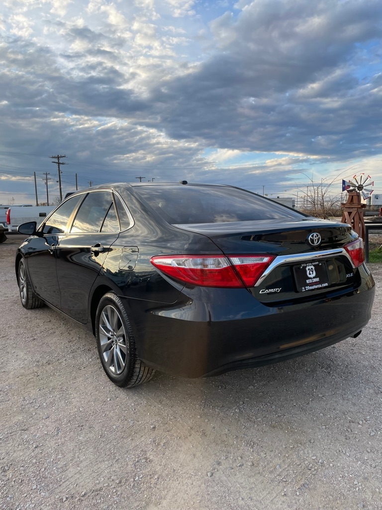 Toyota Camry LE 2016