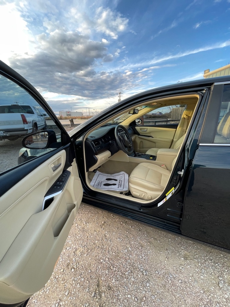 Toyota Camry LE 2016