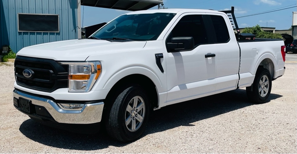 Ford F-150 XL SuperCab 8-ft. 2WD 2021