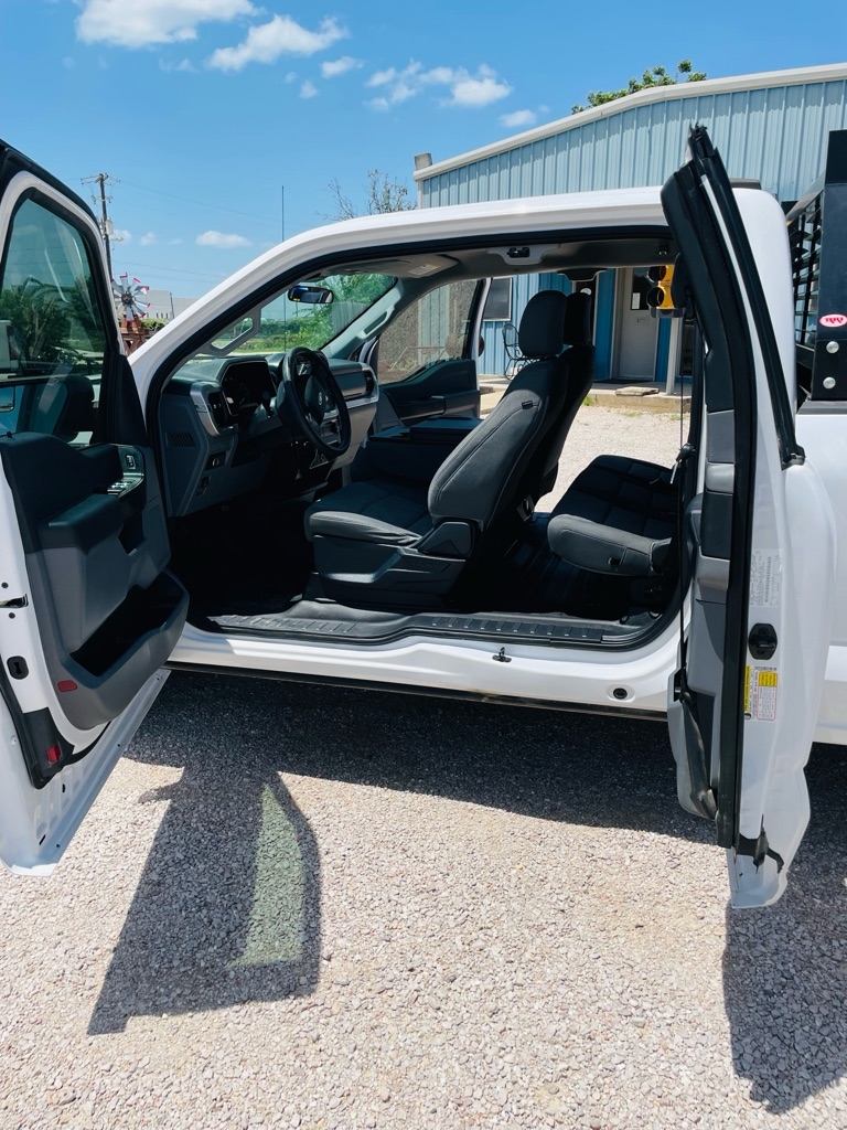 Ford F-150 XL SuperCab 8-ft. 2WD 2021