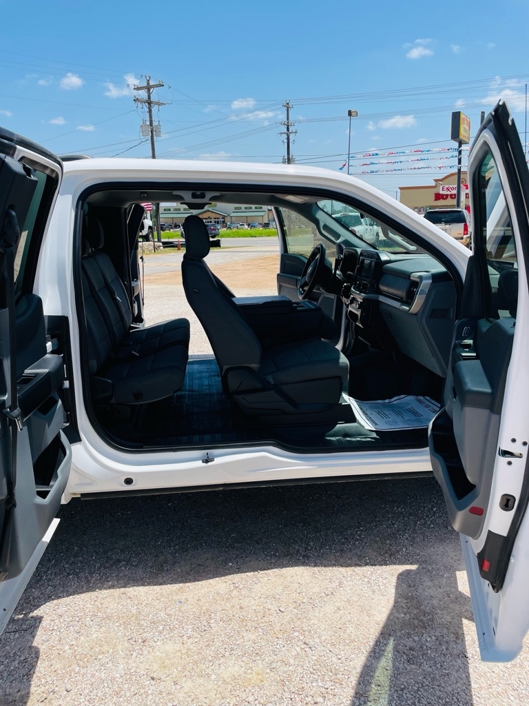 Ford F-150 XL SuperCab 8-ft. 2WD 2021