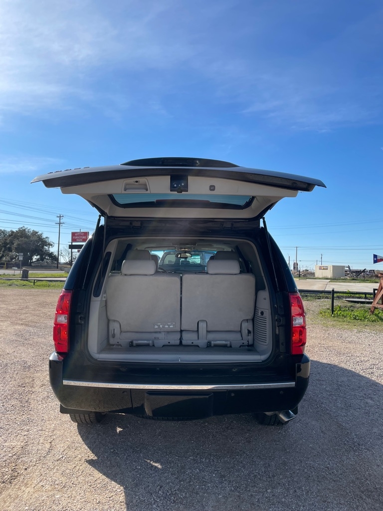 Chevrolet Tahoe LTZ 2WD 2013