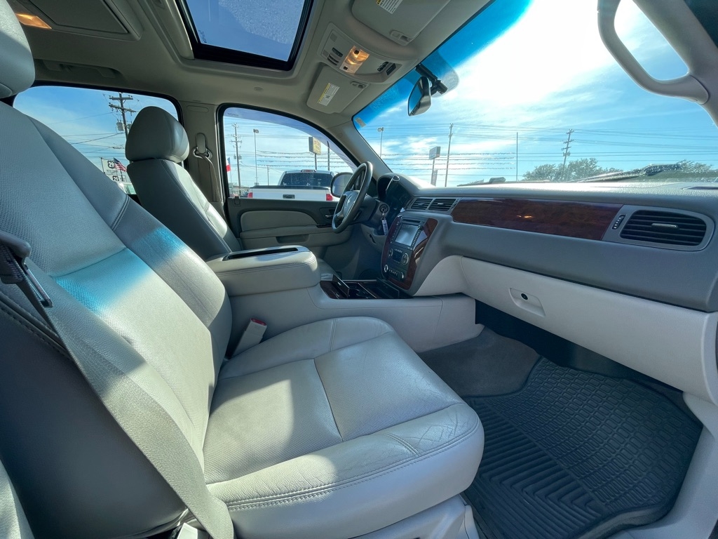 Chevrolet Tahoe LTZ 2WD 2013