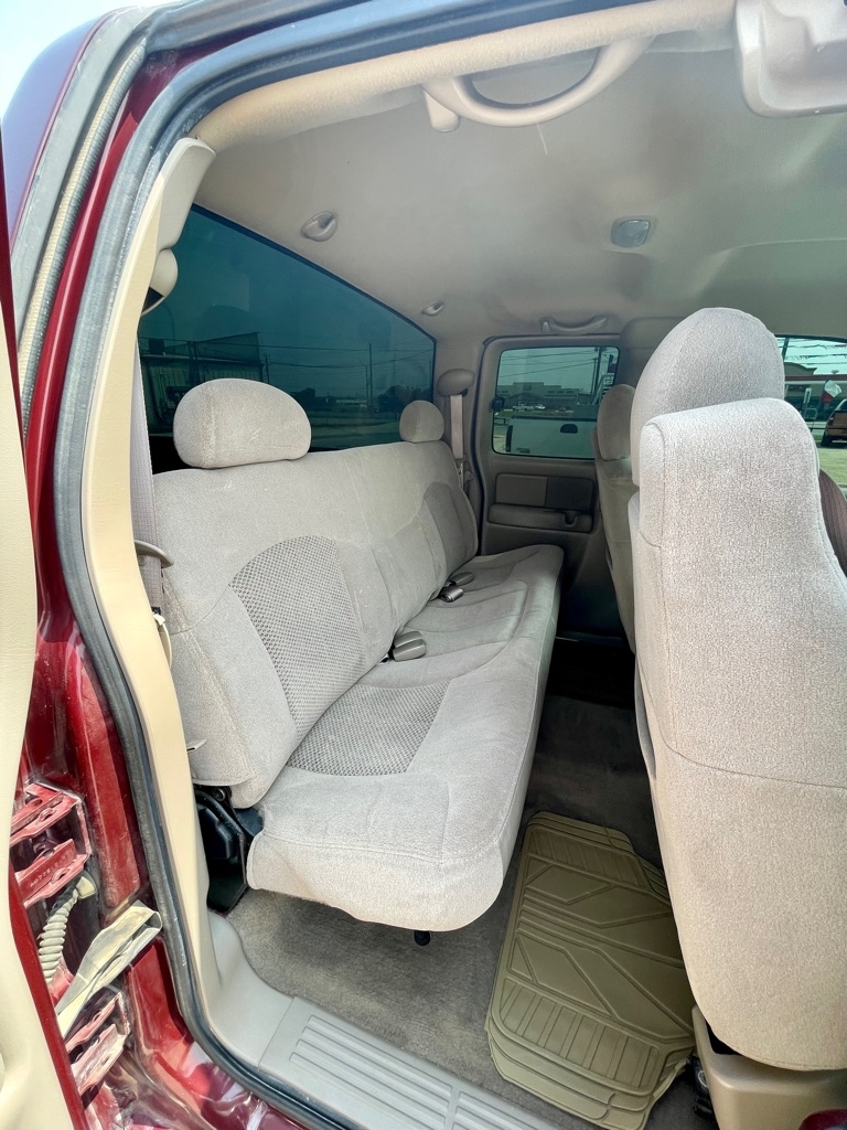 Chevrolet Silverado 1500 Ext. Cab Short Bed 2WD 2001