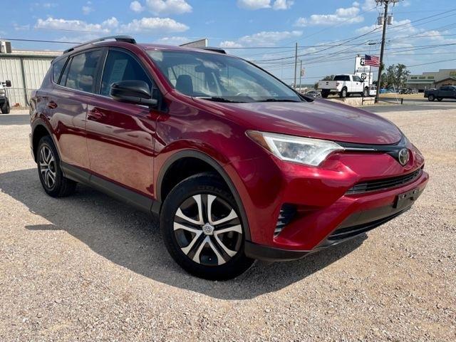 Toyota RAV4 LE FWD 2018
