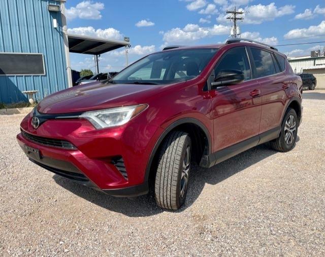 Toyota RAV4 LE FWD 2018