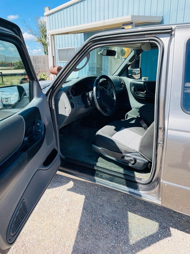 Ford Ranger XL SuperCab 2WD 2011