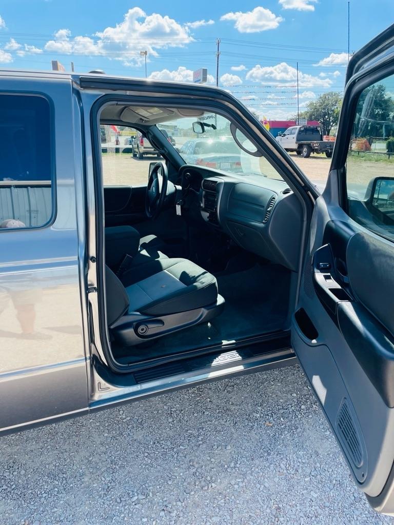 Ford Ranger XL SuperCab 2WD 2011