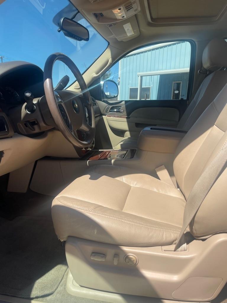 Chevrolet Tahoe LTZ 2WD 2013