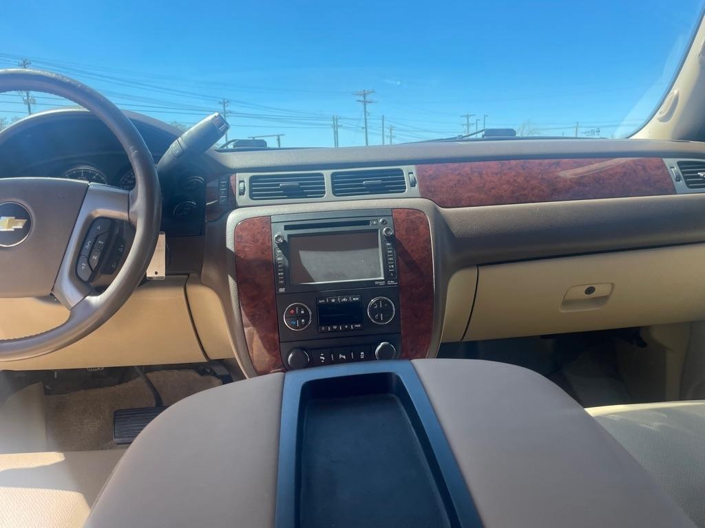 Chevrolet Tahoe LTZ 2WD 2013