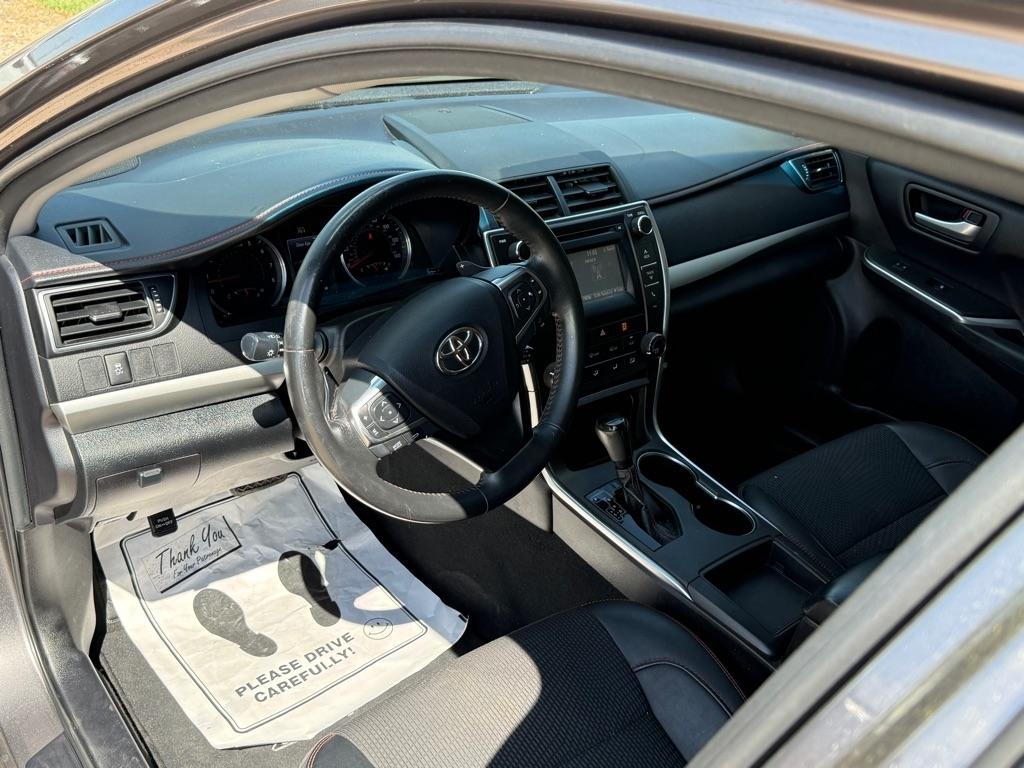 Toyota Camry  2016