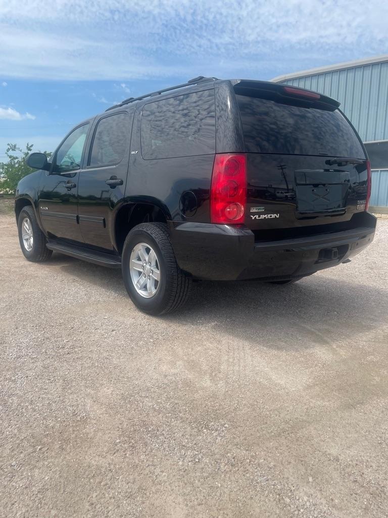 GMC Yukon SLT1 2WD 2012
