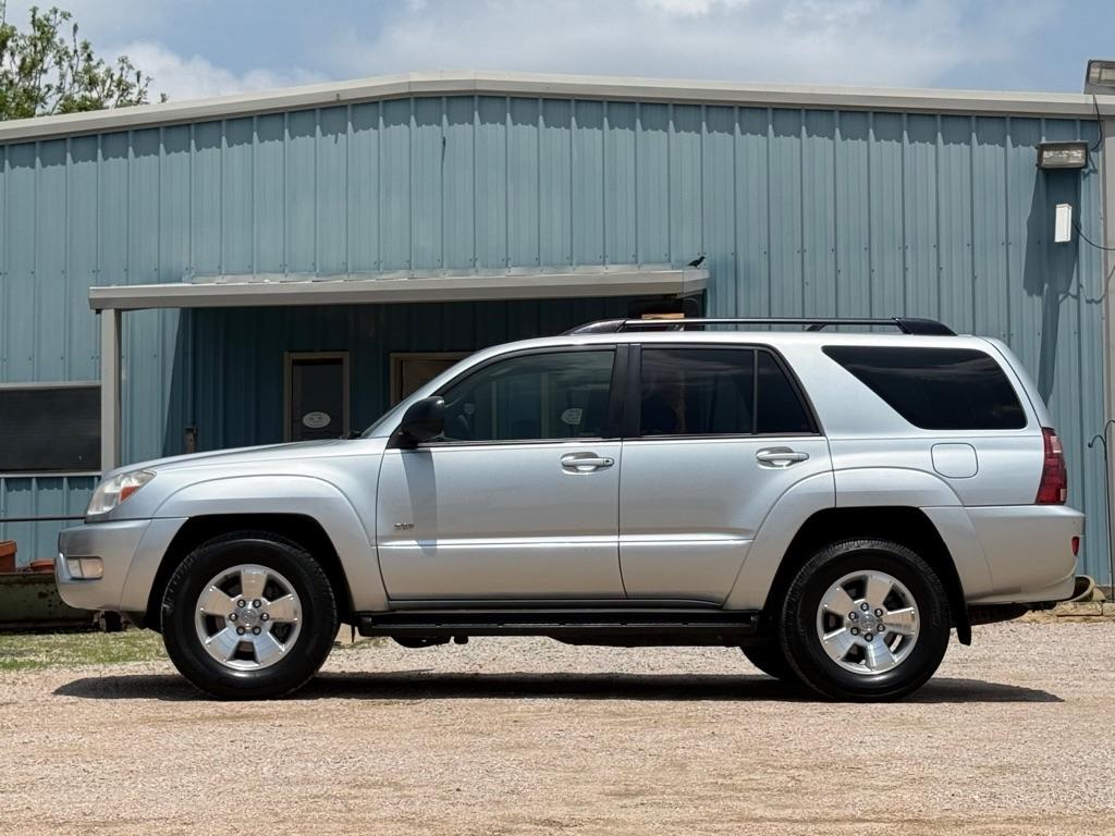 Toyota 4Runner SR5 2WD 2004