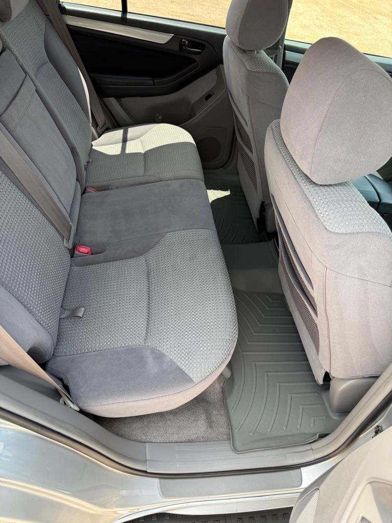 Toyota 4Runner SR5 2WD 2004