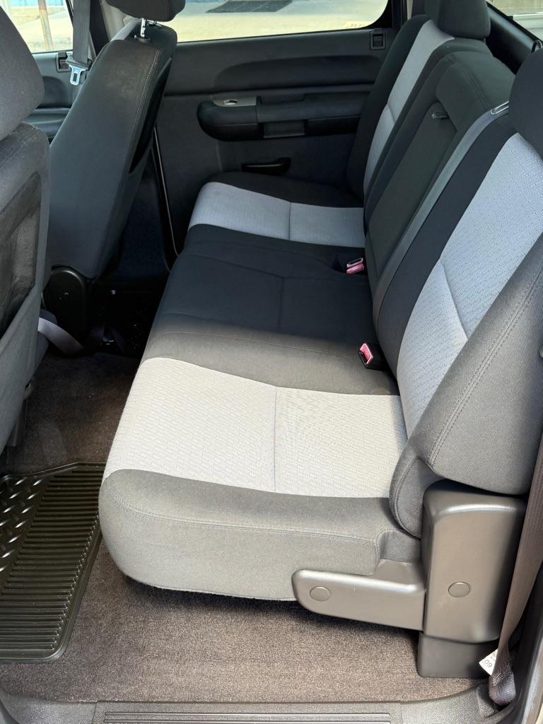 GMC Sierra 1500 Work Truck Crew Cab 2WD 2009