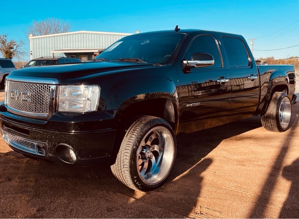GMC Sierra 1500 SLT Crew Cab 2WD 2011