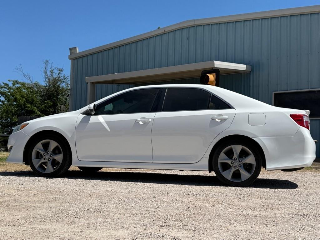 Toyota Camry L 2014