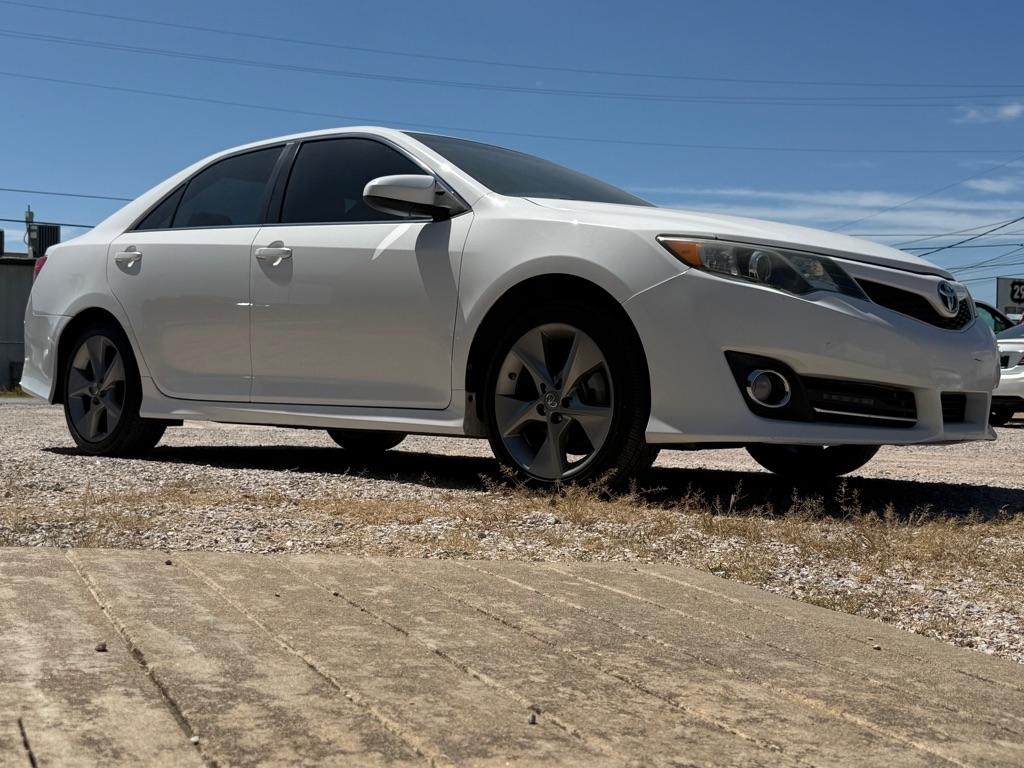 Toyota Camry L 2014