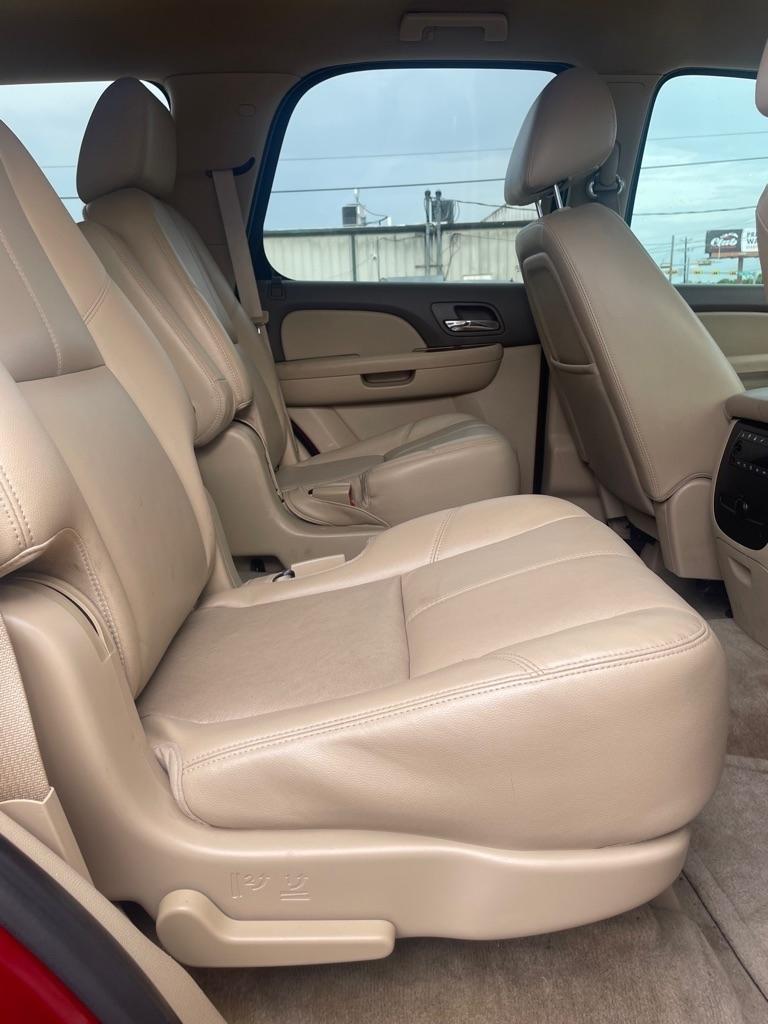 Chevrolet Tahoe LT 2WD 2012