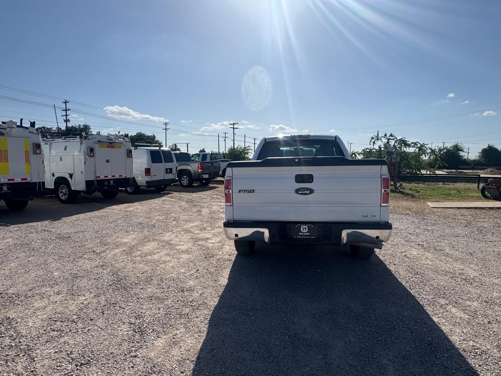 Ford F-150 XL SuperCab 8-ft. Bed 2WD 2014