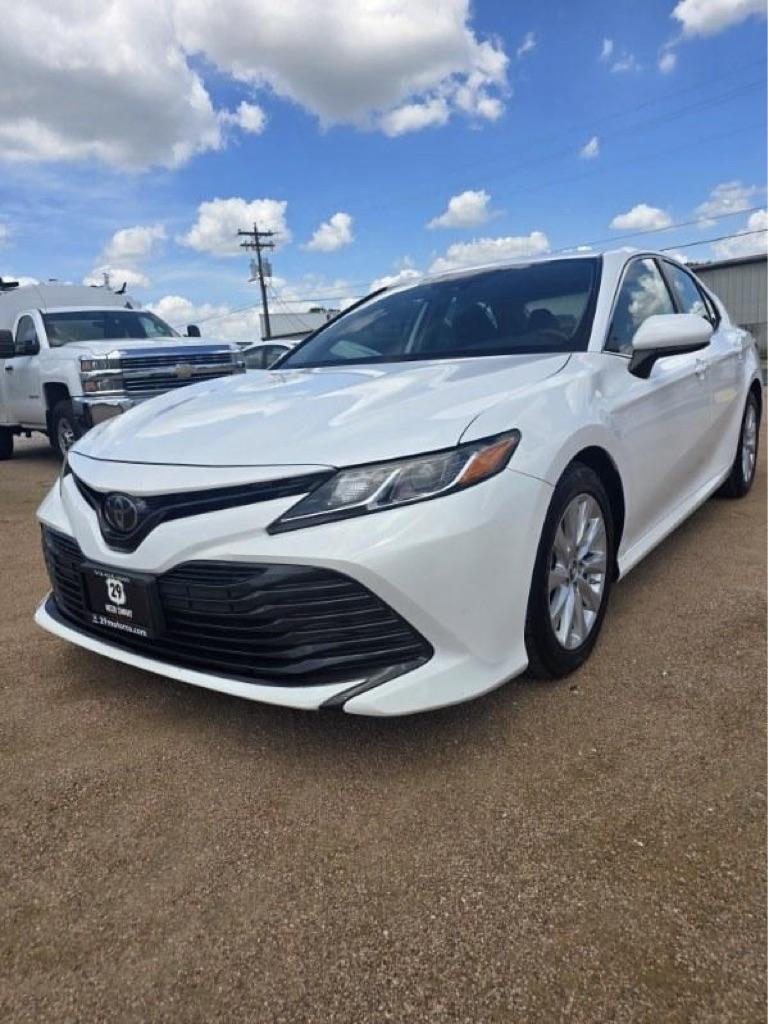 Toyota Camry L 2019