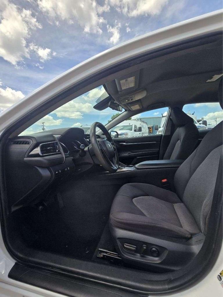 Toyota Camry L 2019