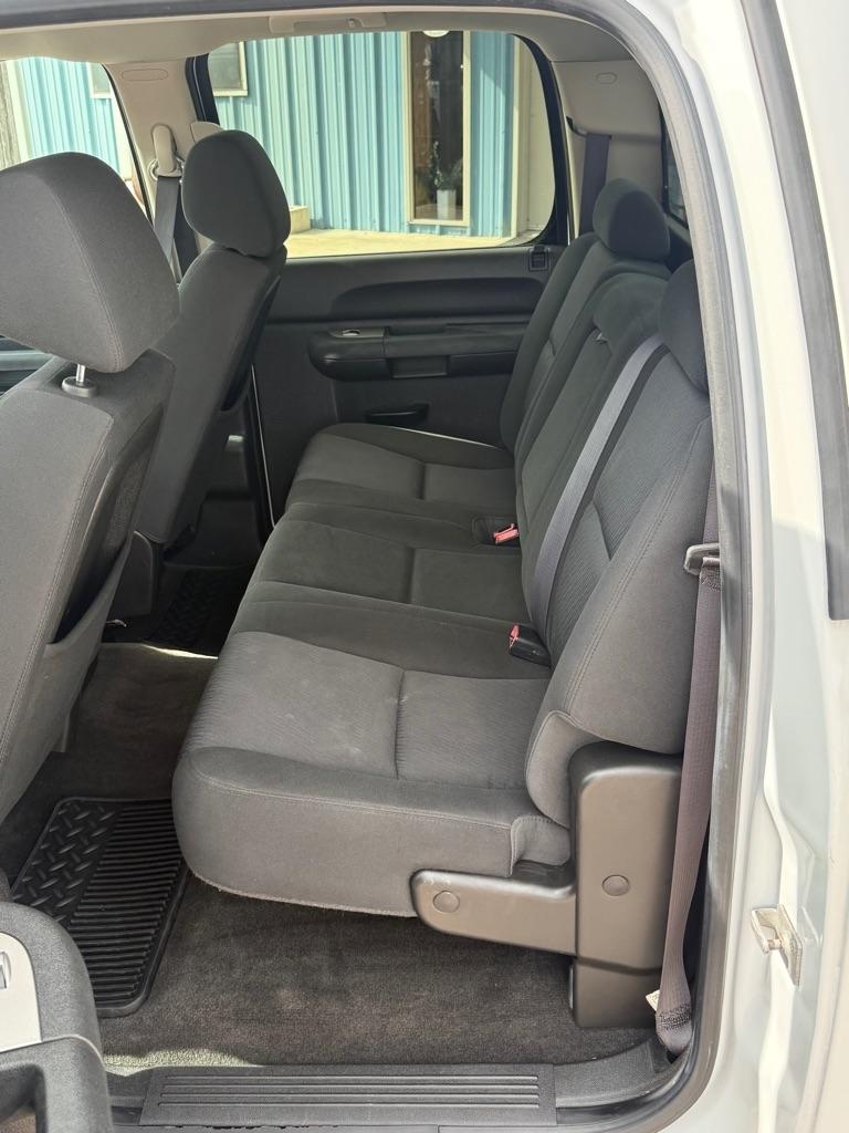 GMC Sierra 1500 SLE Crew Cab 2WD 2012