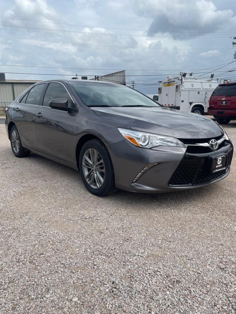 Toyota Camry LE 2017