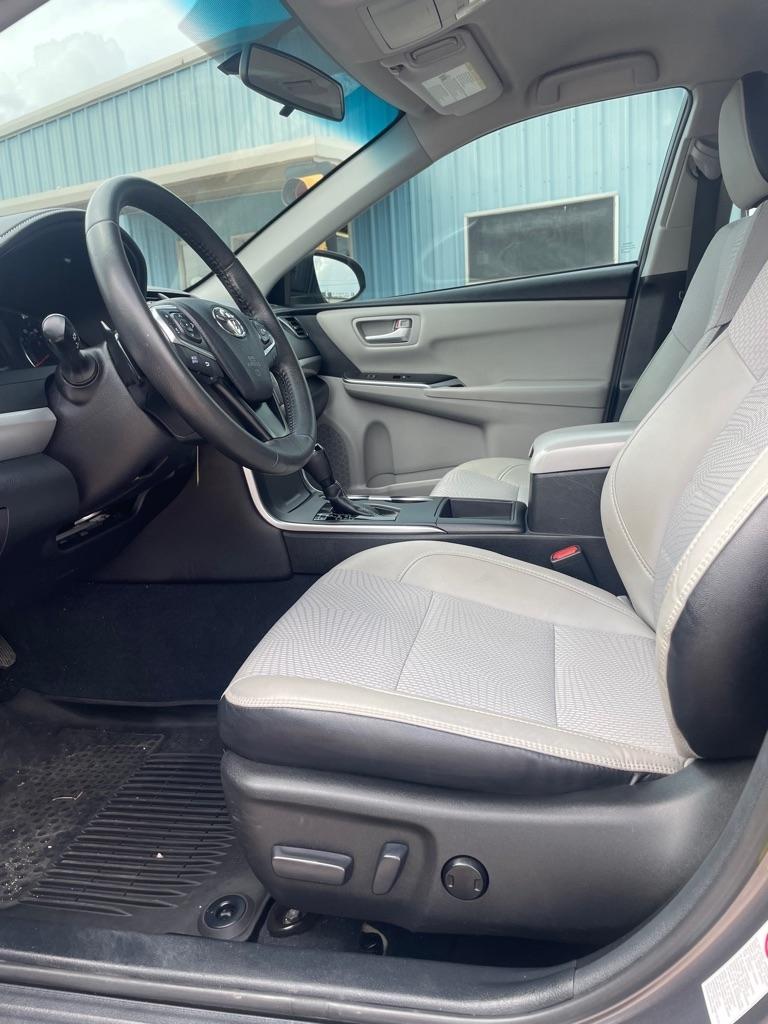 Toyota Camry LE 2017