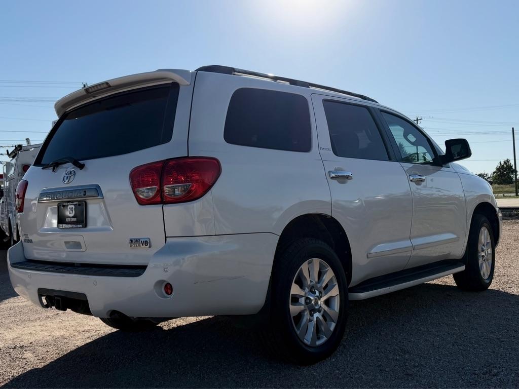 Toyota Sequoia Plantium 2WD 2008