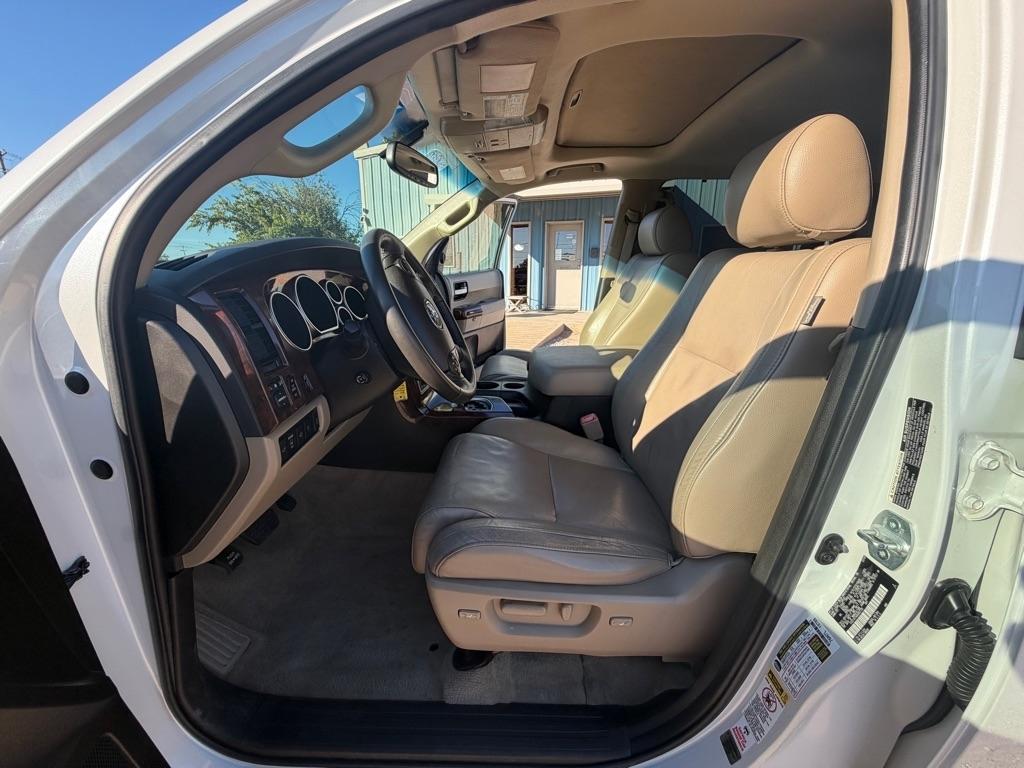 Toyota Sequoia Plantium 2WD 2008