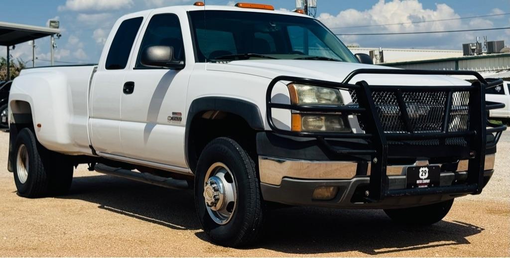 Chevrolet Silverado 3500 Ext. Cab 2WD 2003