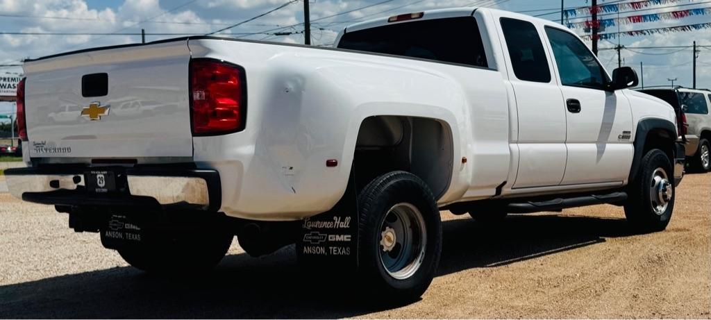 Chevrolet Silverado 3500 Ext. Cab 2WD 2003