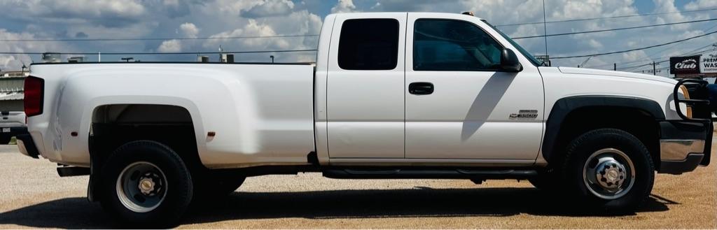 Chevrolet Silverado 3500 Ext. Cab 2WD 2003