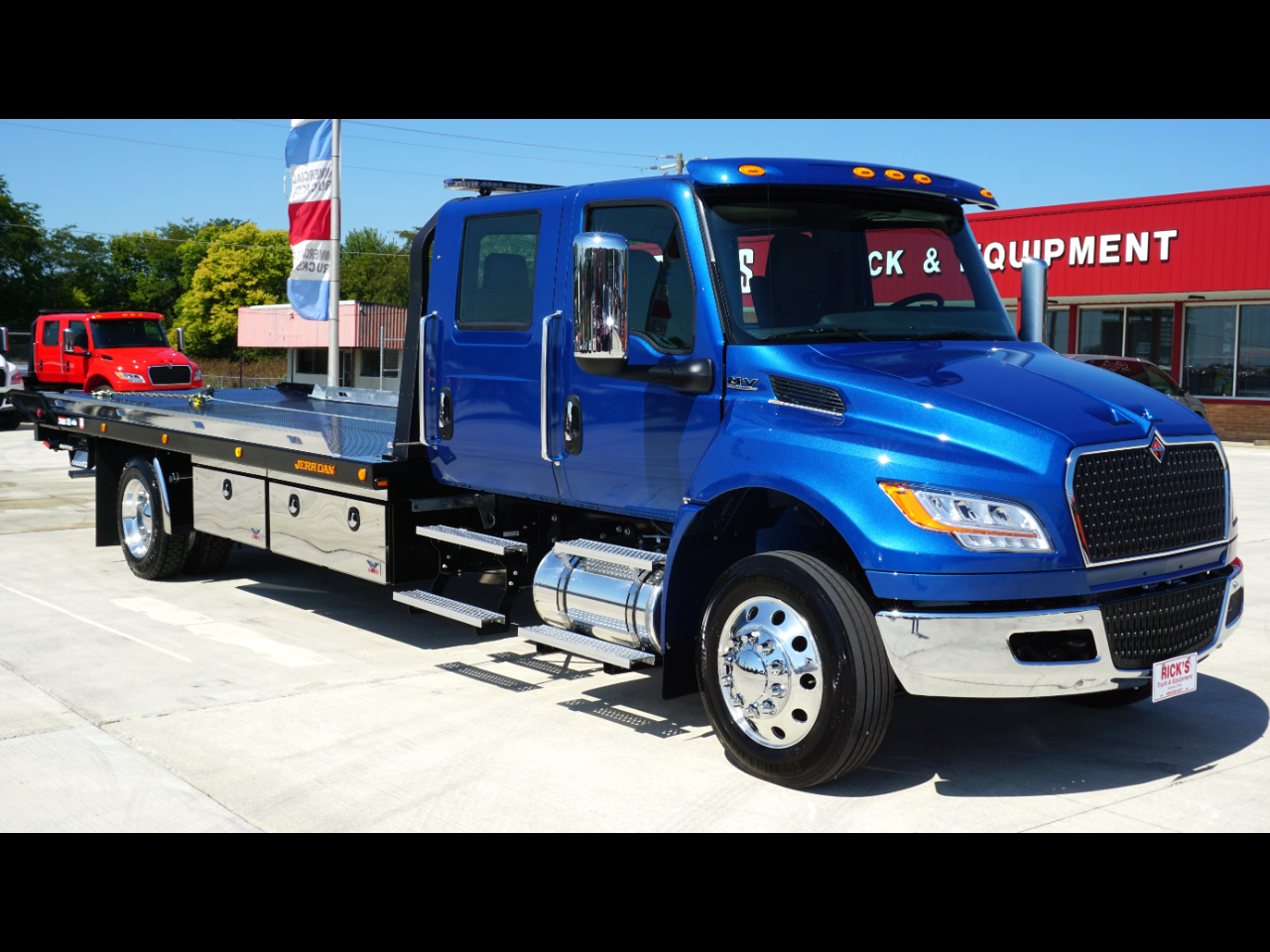 International MV  2026 International MV  2026