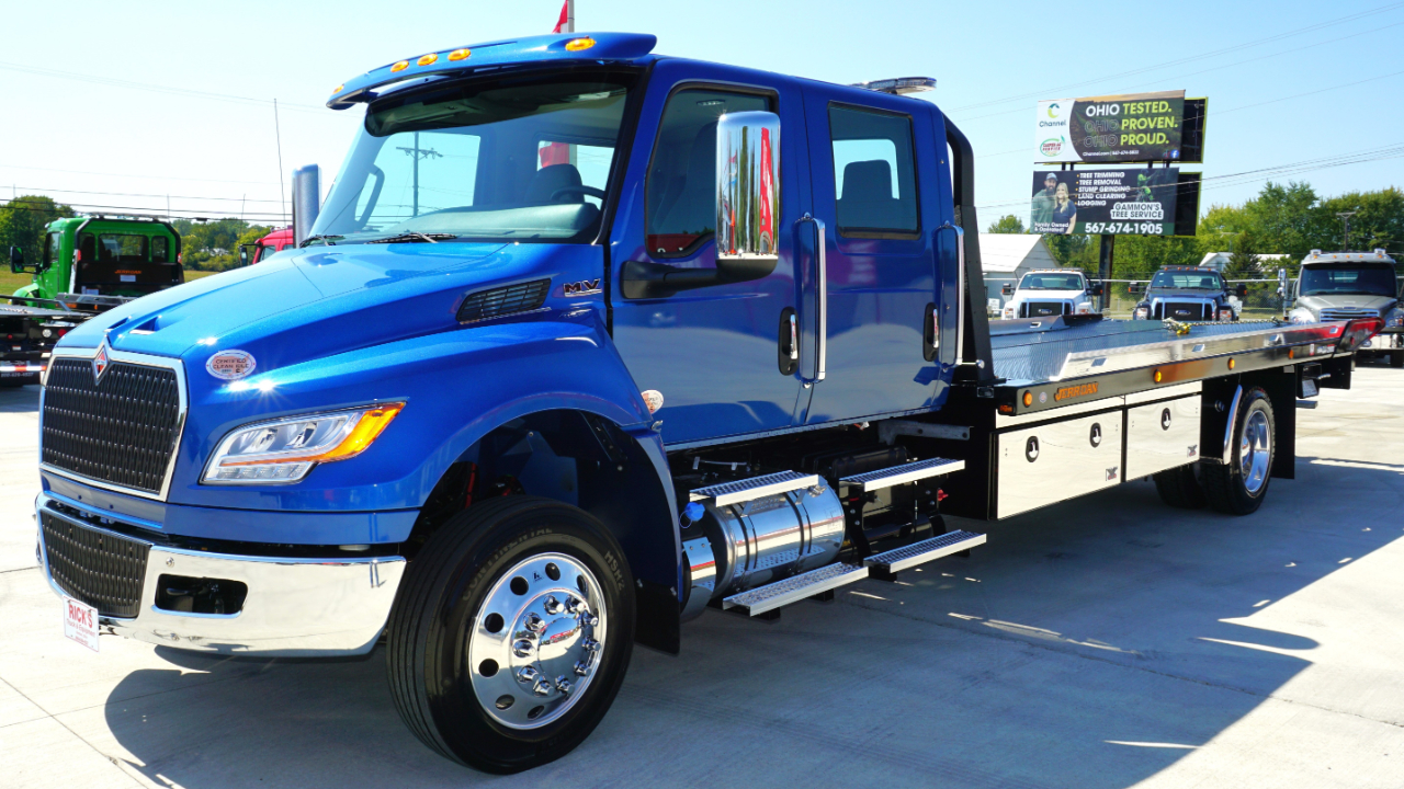 International MV  2026 International MV  2026