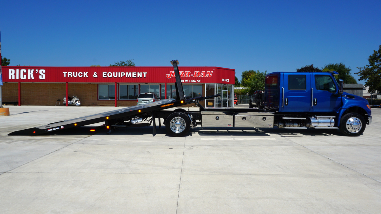 International MV  2026 International MV  2026