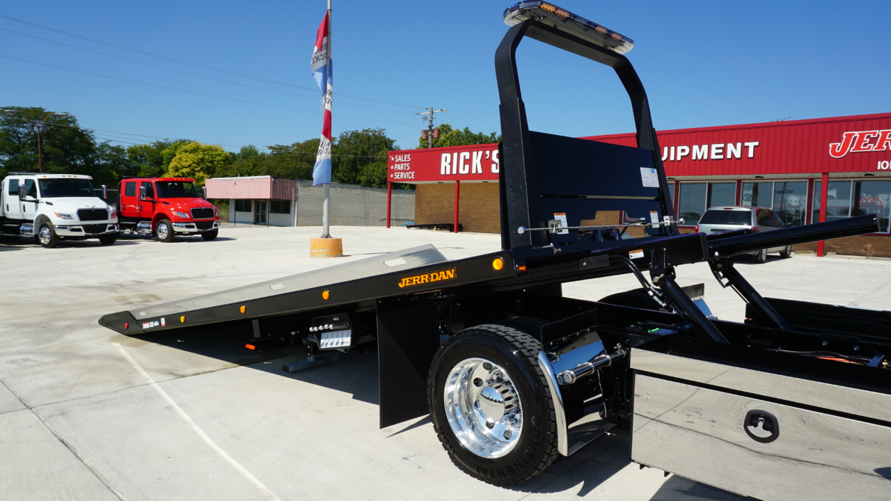 International MV  2026 International MV  2026