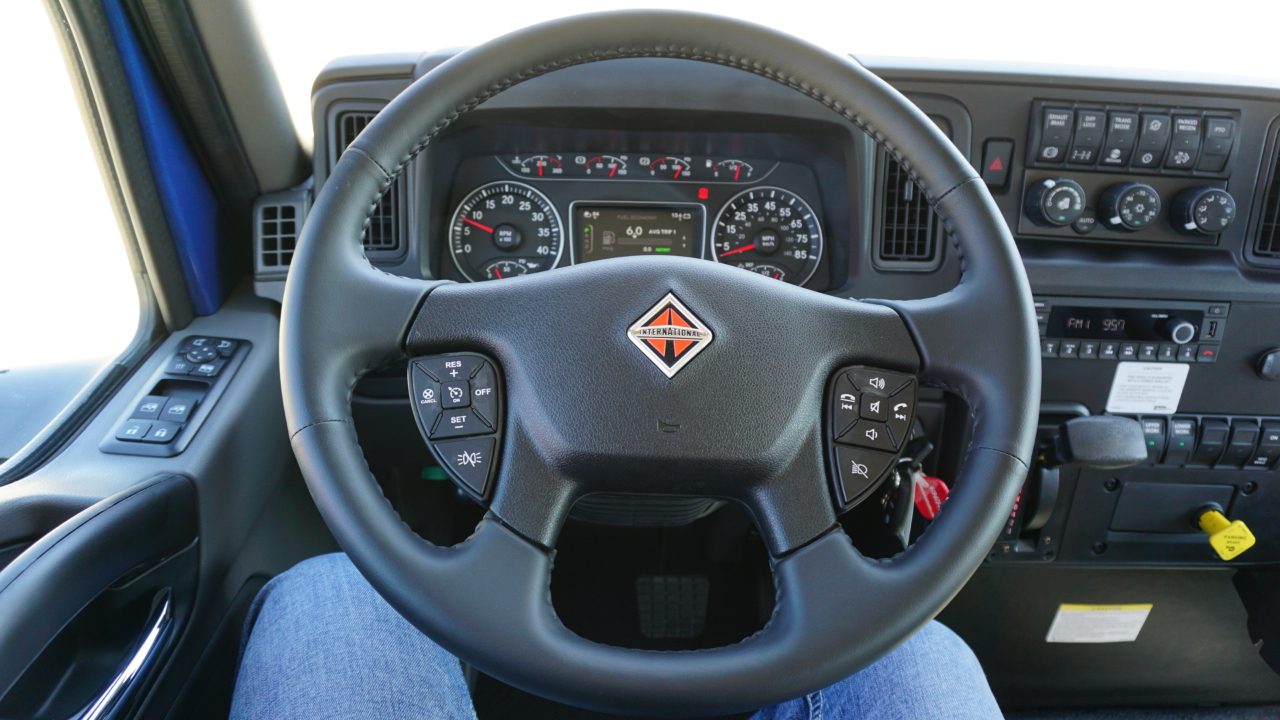 International MV  2026 International MV  2026