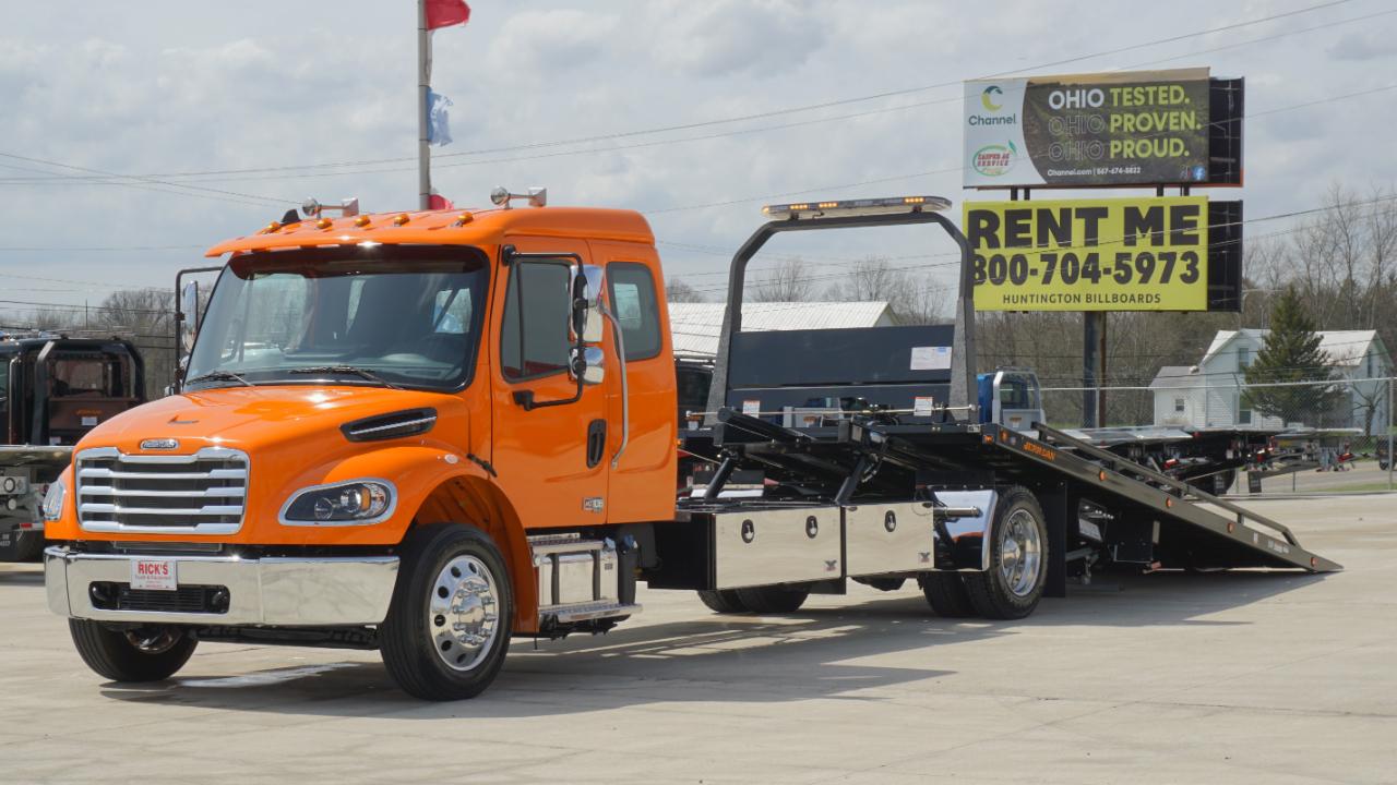 Freightliner M2 106  2026