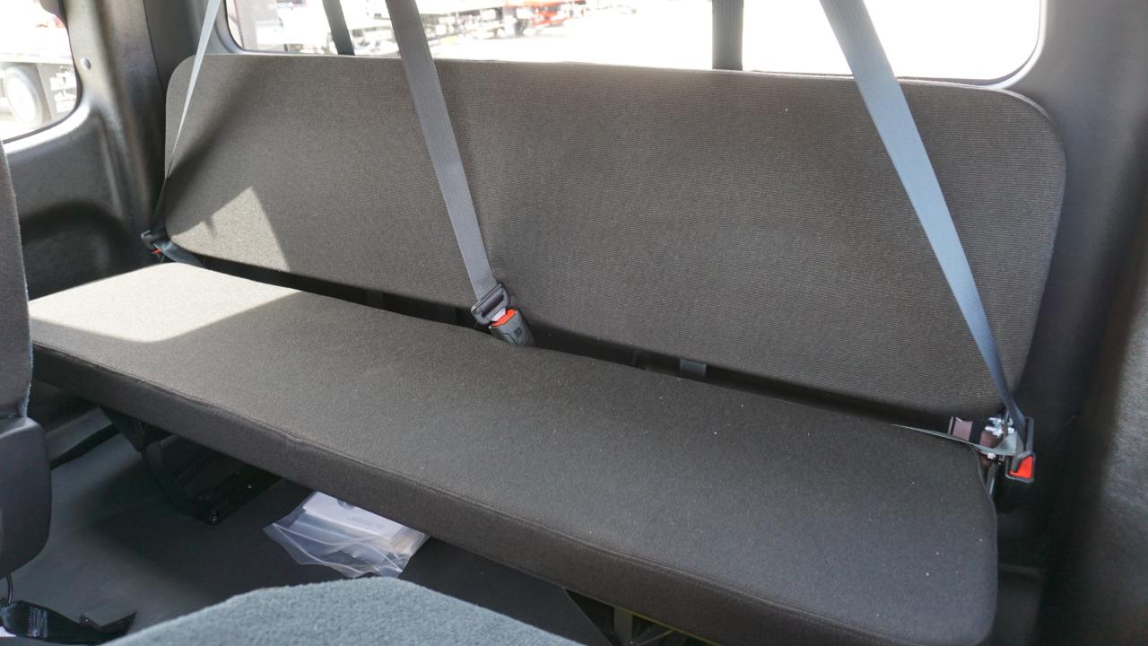 Freightliner M2 106  2026