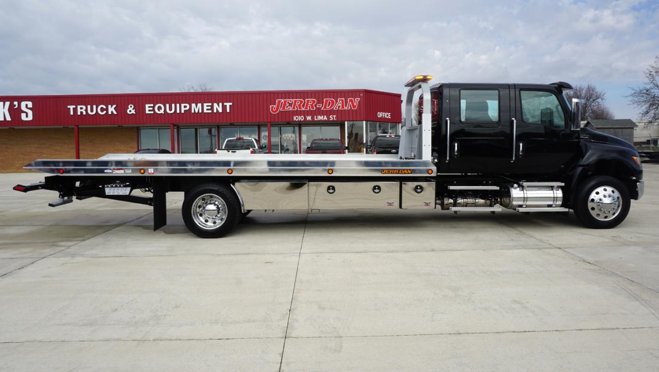 International MV607  2026