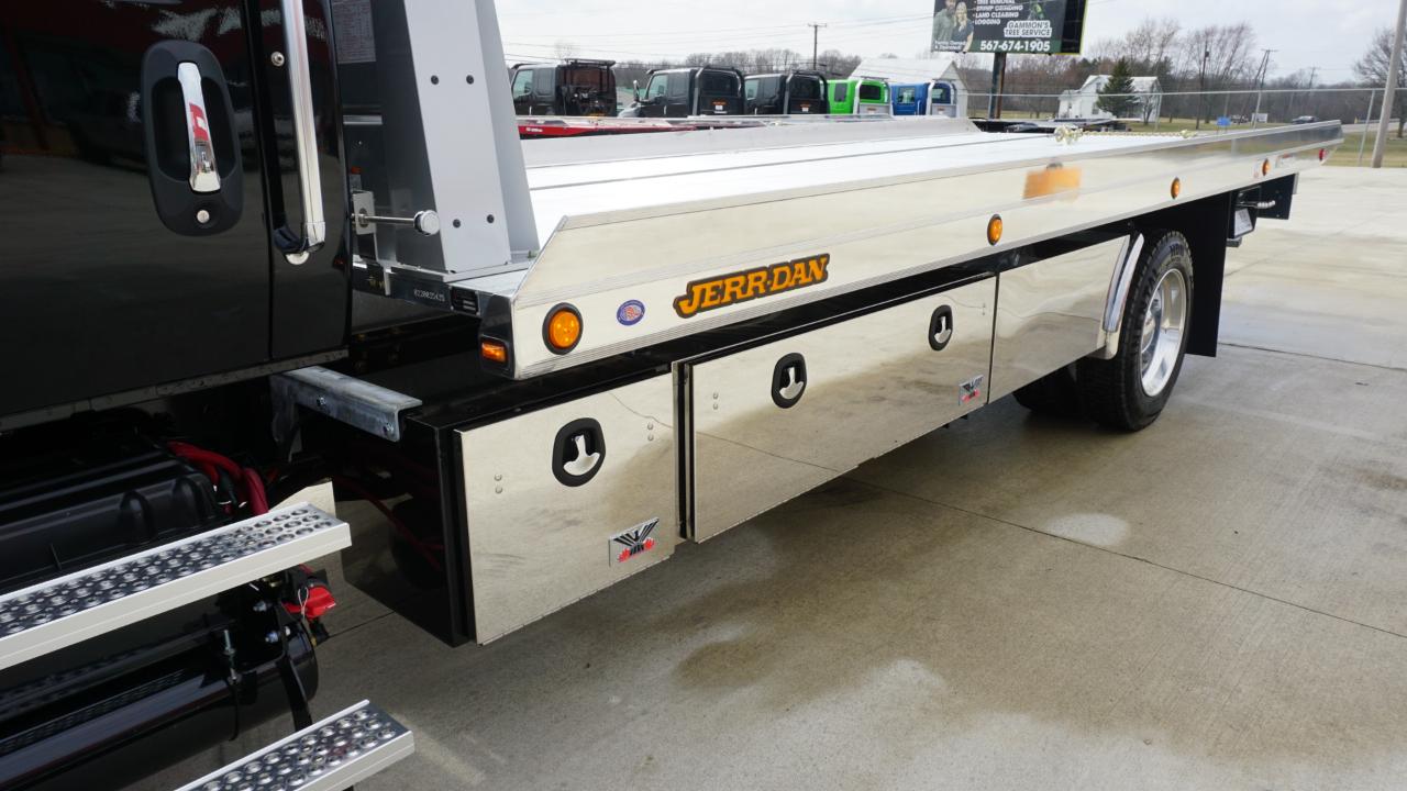 International MV607  2026