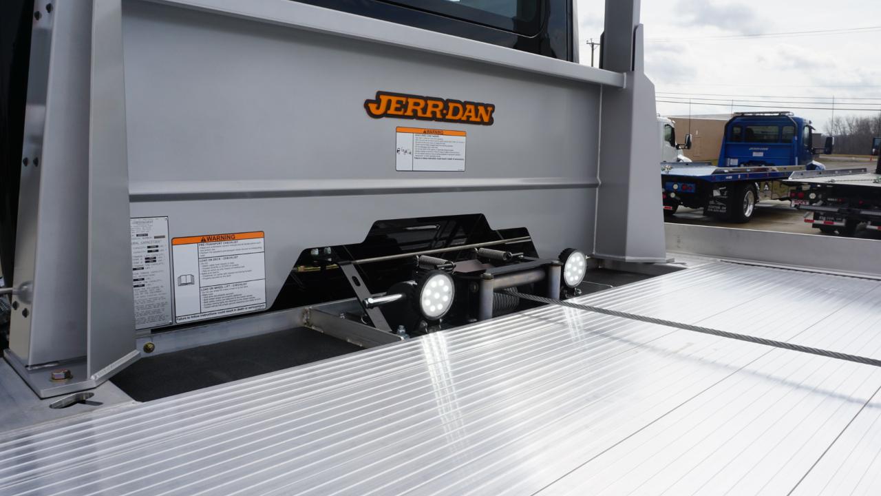 International MV607  2026