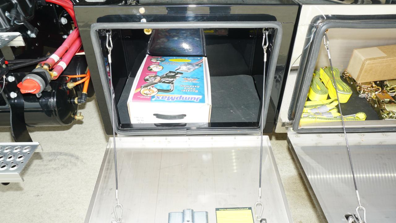 International MV607  2026