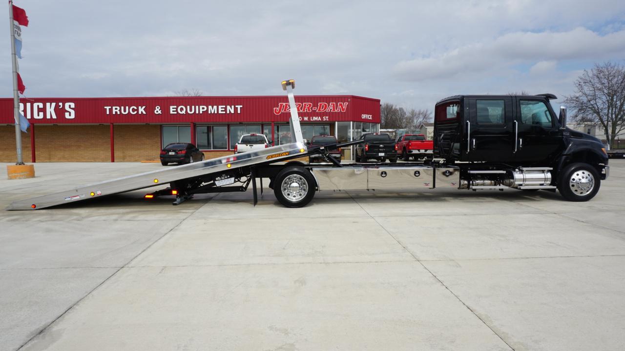 International MV607  2026